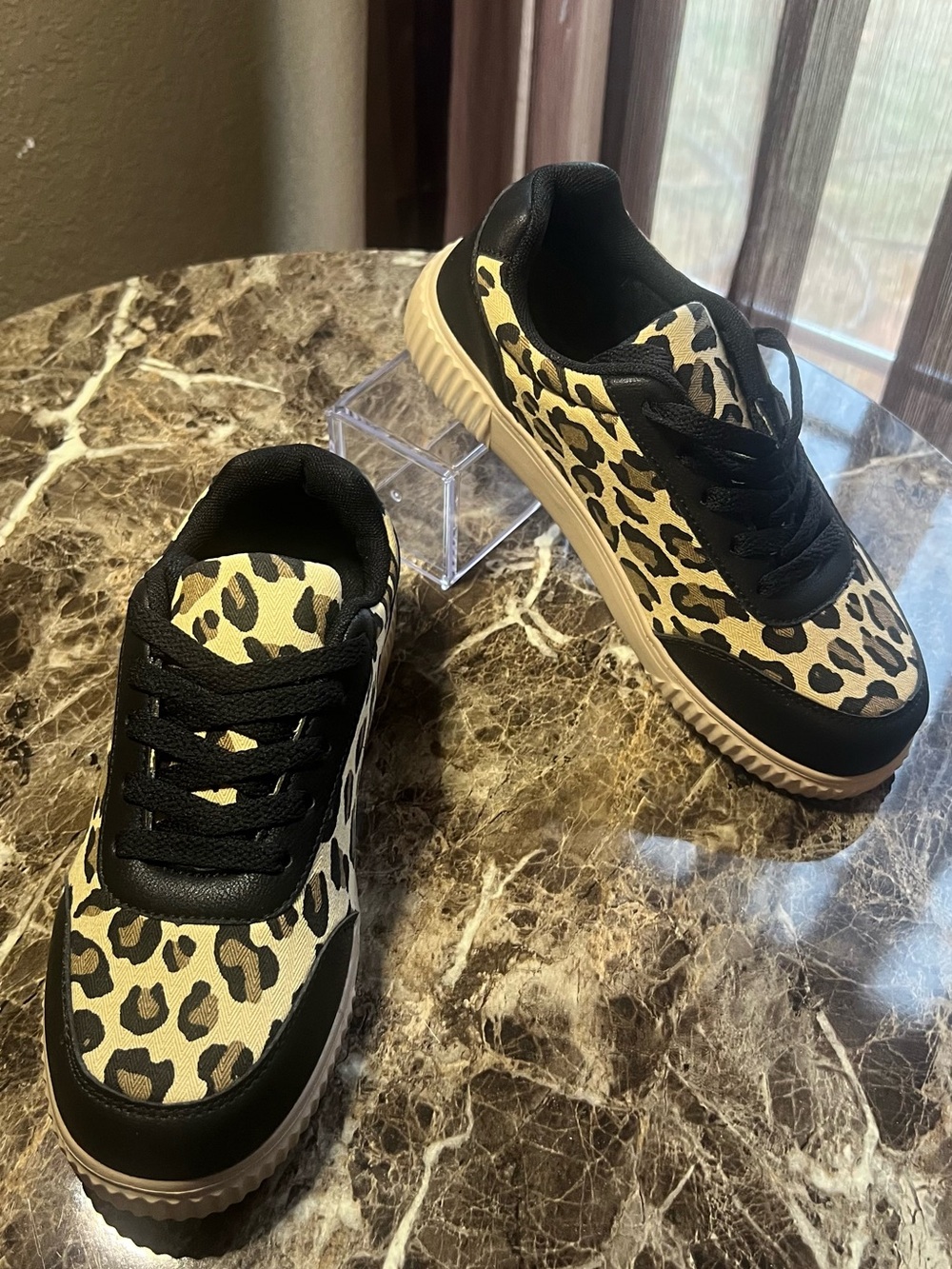 Women’s Leopard Print Casual Sneakers - Black & Tan